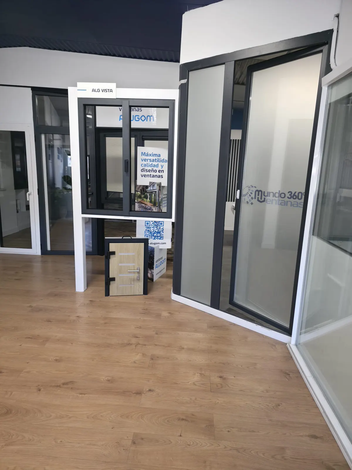 Showroom Mundo Ventanas 360 en Fuenlabrada · imagen 13