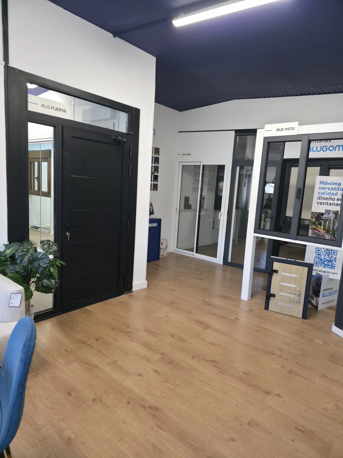 Showroom Mundo Ventanas 360 en Fuenlabrada · imagen 28