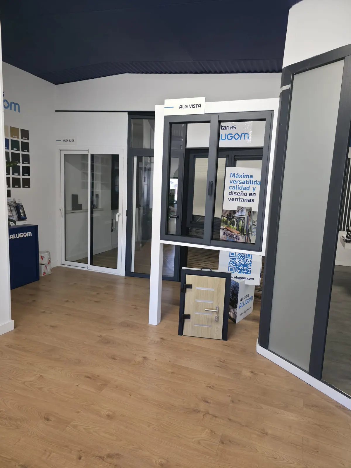 Showroom Mundo Ventanas 360 en Fuenlabrada · imagen 33
